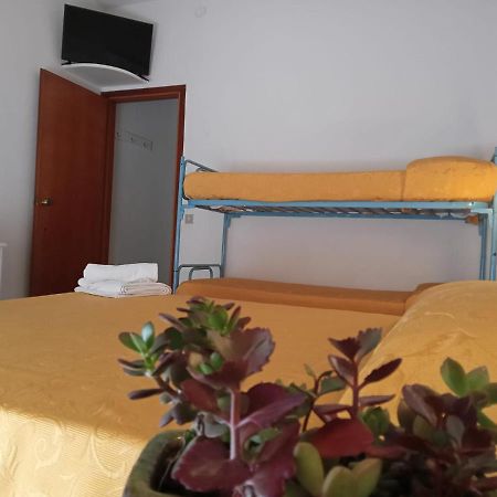 Hotel Haiti Milano Marittima Exterior foto